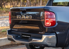 RAMPAGE LARAMIE